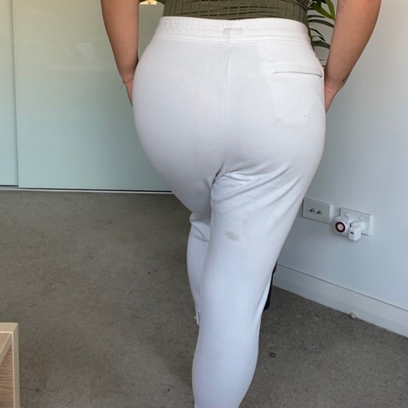 Nike Dri-Fit White Track Pants Lounge / Activewear - Picture 6 of 6